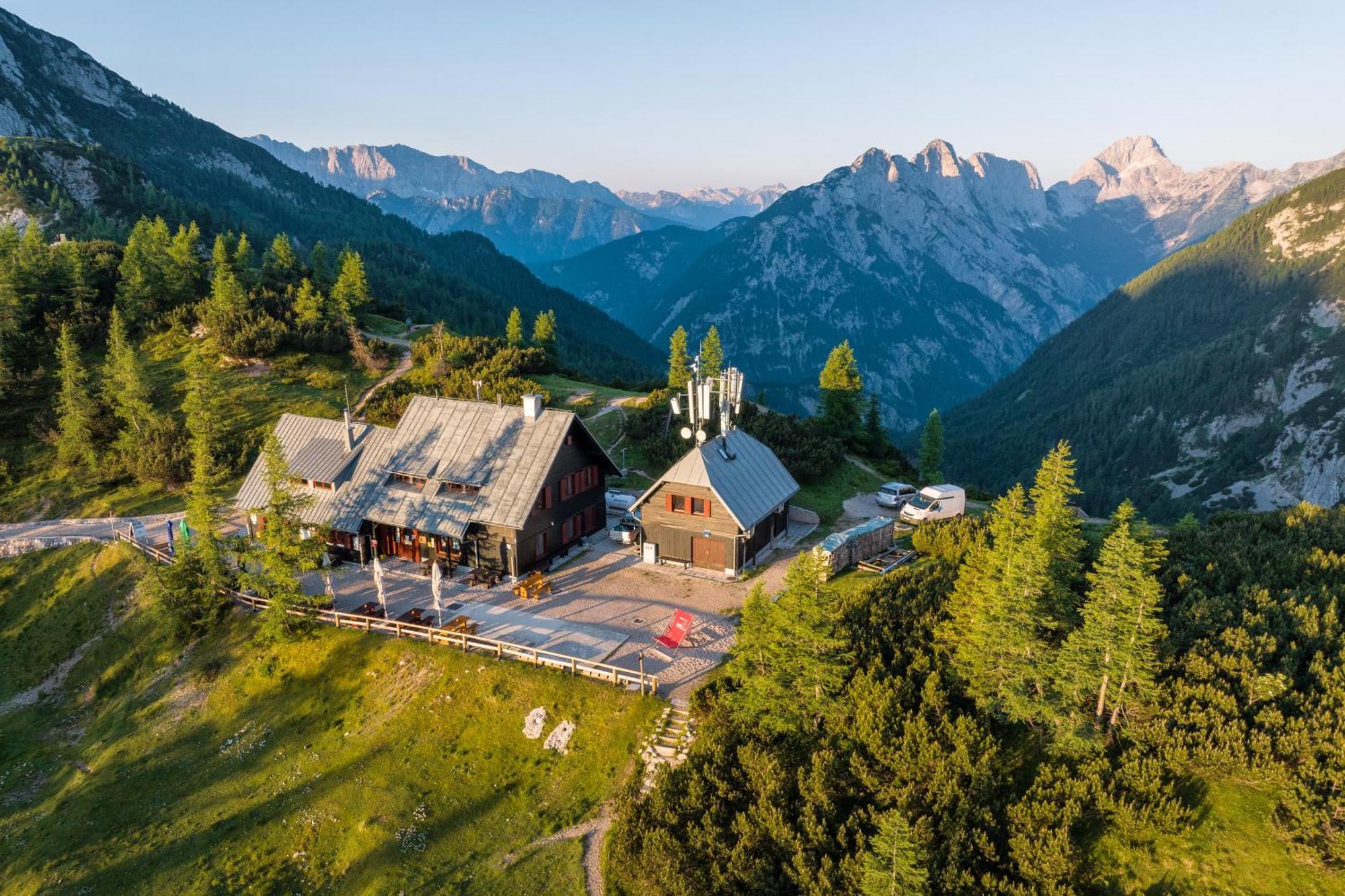 Postarski Dom On Vrsic Kranjska Gora Exterior photo